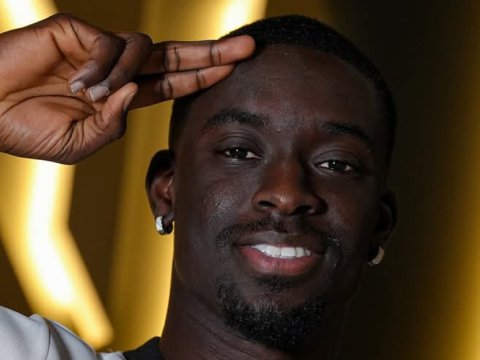 İngiltərə çempionu "Neftçi"də