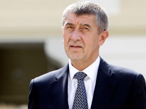 "Avropa İttifaqı intihara bərabər siyasət yürüdür"