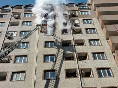 Xırdalanda binadakı yanğın SÖNDÜRÜLDÜ