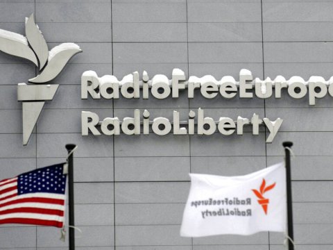 “Amerikanın Səsi” və “Azadlıq Radiosu”nu bağlayın!"