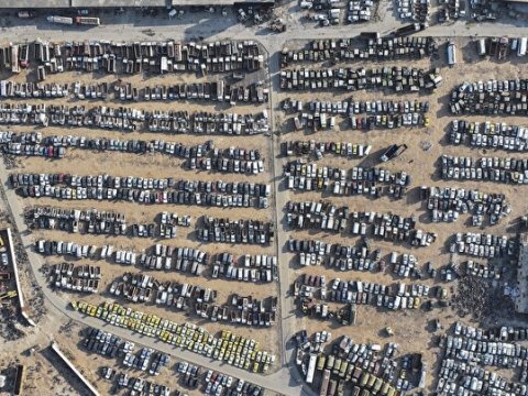 Əsəd rejimi avtomobilləri də "həbs edib" - FOTOLAR