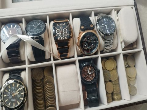 Maskalı şəxslər evdən 7500 manatlıq qızıl oğurladılar -&nbsp;VİDEO