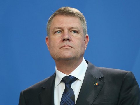 Rumıniya Prezidenti istefa verəcək