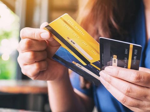 Cibimizin rəqəmsal dostu: Azərbaycanda hər nəfərə 2 bank kartı düşür