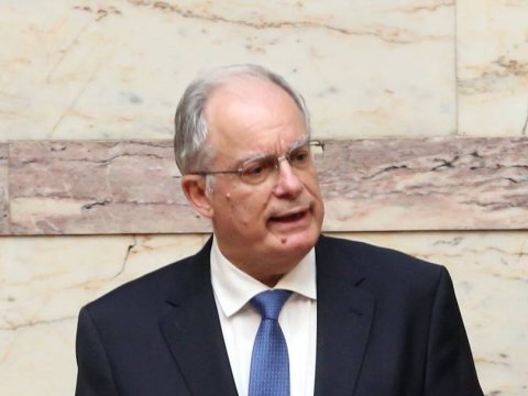 Yunanıstanda yeni prezident seçildi