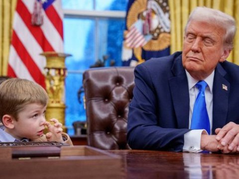 Trampla birgə mətbuat konfransında - FOTOLAR