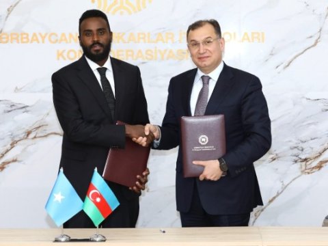 Azərbaycanla Somali həmkarlar ittifaqları arasında memorandum imzalandı