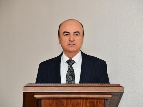 Əminağa Sadıqov kollektivə təqdim olundu - FOTO