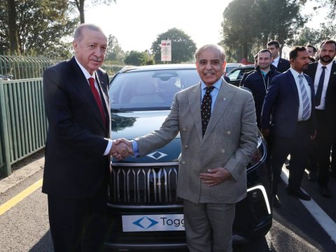 Ərdoğan ona avtomobil hədiyyə etdi