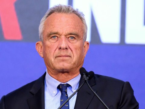 Kennedinin vəzifəsi təsdiqləndi