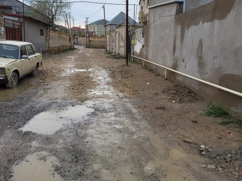 DSK yolunun sakinlərinin yol problemi - Uşaqlar dərsə gedə bilmirlər