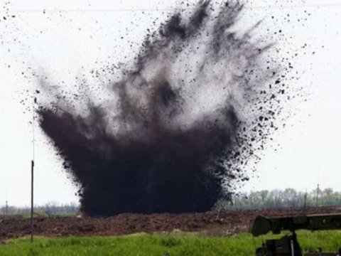 Ağdamda yük maşını&nbsp;minaya DÜŞDÜ