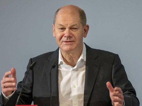 Şolts siyasətdən gedir