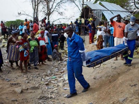 Qızıl mədəni&nbsp;çökdü - 48 nəfər öldü