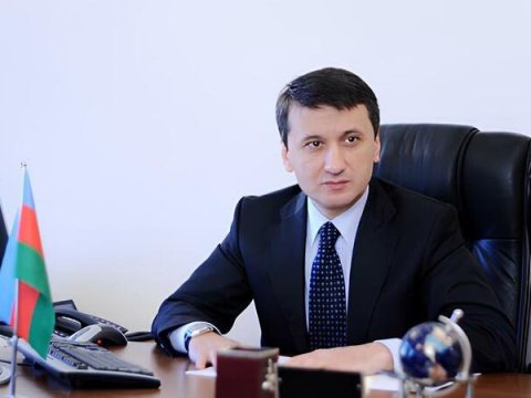 Prezidentin vəzifəsindən azad olunan mətbuat katibi - DOSYE