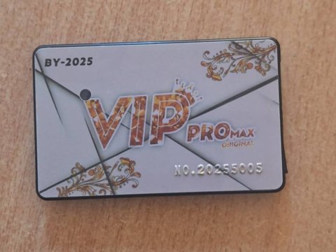 Tələbənin imtahana keçirdiyi qadağan olunmuş ƏŞYALAR