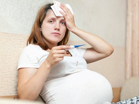 Nazirlik hamilə qadınlara çağırış etdi - Qripə qarşı peyvənd olunun