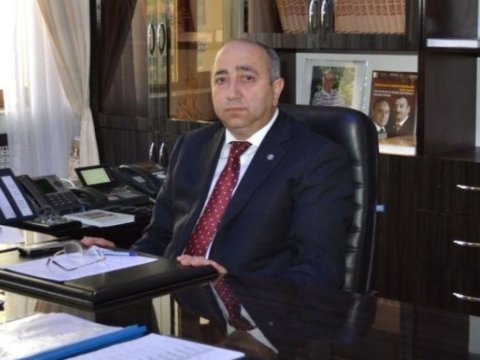 Həbsdə olan icra başçısı&nbsp;azadlığa çıxdı