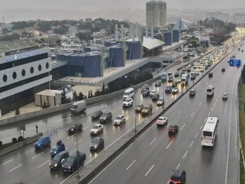 Tıxac olan yolların sayı artıb - SİYAHI