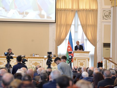 "Universitet", "akademiya", "institut" adlarına yenidən baxmalıyıq - NAZİR