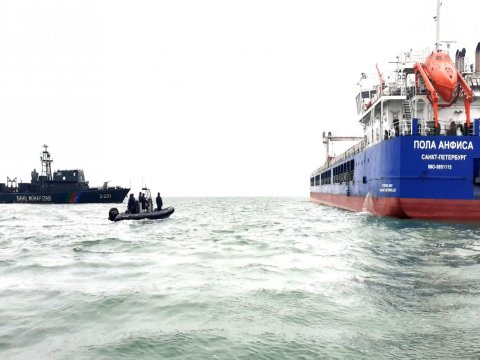 Xəzərdə kapitanın&nbsp;səhhətində problem yarandı: təxliyə edildi