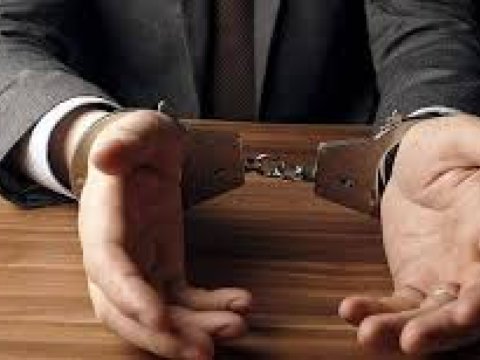 Azərbaycanda vəzifəli şəxsə cinayət işi AÇILDI