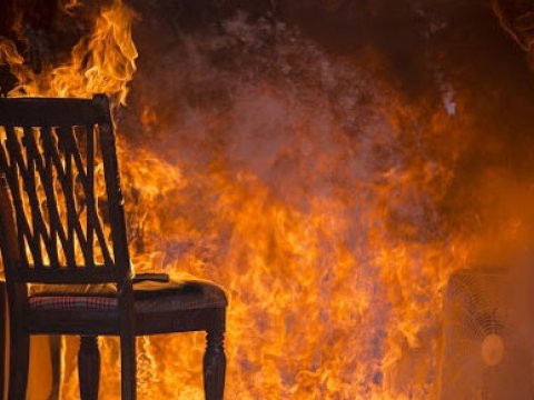 Astarada faciə: iki azyaşlı yanaraq ÖLDÜ