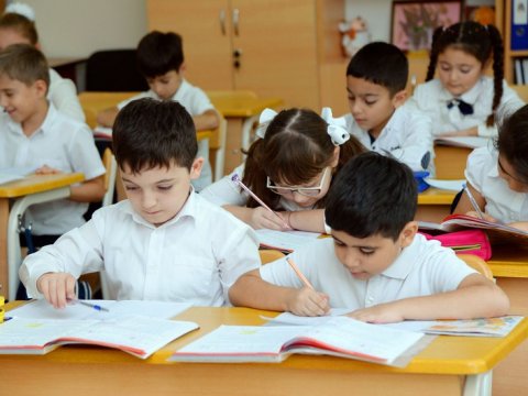 Qarlı havada məktəblərdə davamiyyət necədir? - Agentlikdən AÇIQLAMA