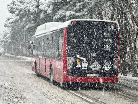 Bu gün avtobuslar saat 21:30-dək işləyəcək