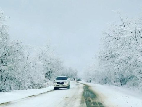 Qar yağacaq, yollar buz bağlayacaq - Günün havası