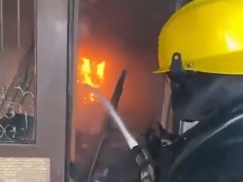 Badamdarda ev yandı -&nbsp;VİDEO