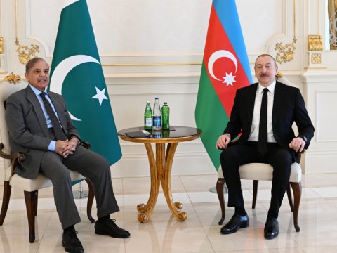 İlham Əliyev&nbsp;Şahbaz Şəriflə təkbətək görüşdü