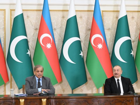 Liderlər&nbsp;mətbuata bəyanatlarla çıxış ediblər