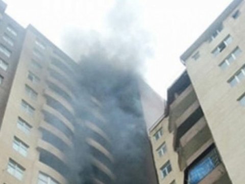 "Qobu Park"da yanğın: sakinlər təxliyə edildi