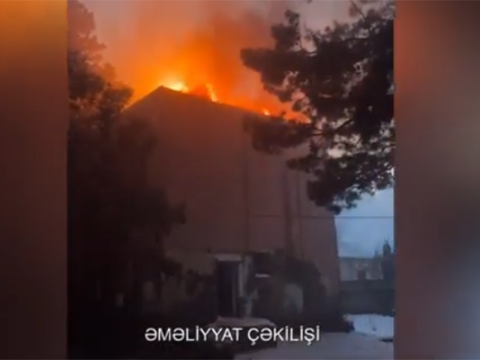 Pirallahıda güclü yanğın - Hadisə yerindən GÖRÜNTÜLƏR&nbsp;