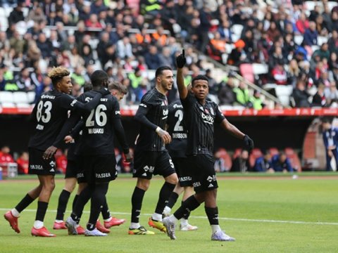 "Beşiktaş" pley-off mərhələsində