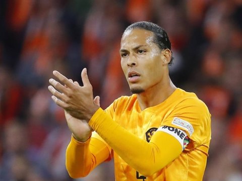 Dünyanın ən yaxşı mərkəz müdafiəçiləri -&nbsp;SİYAHI