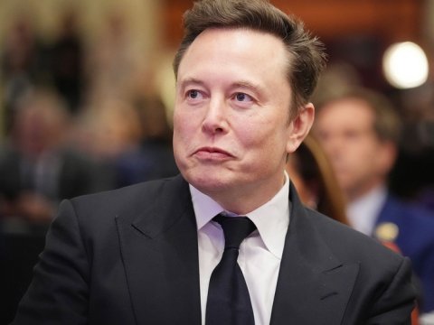 İlon Mask Trampdan sonrakı&nbsp;prezidentin&nbsp;kim olacağını BƏYAN ETDİ