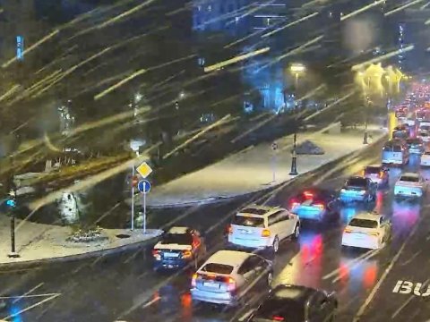 Bakıda gecə tıxacı - Şəhərdən FOTOLAR