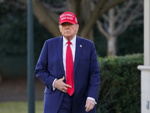 Zelenski Ağ evə qayıtmaq istədi - Tramp