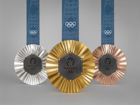 Parisdə verilən 220 medal geri qaytarılıb