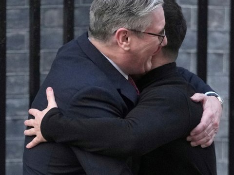 Zelenski Londonda isti qarşılandı - Starmerdən TAM DƏSTƏK