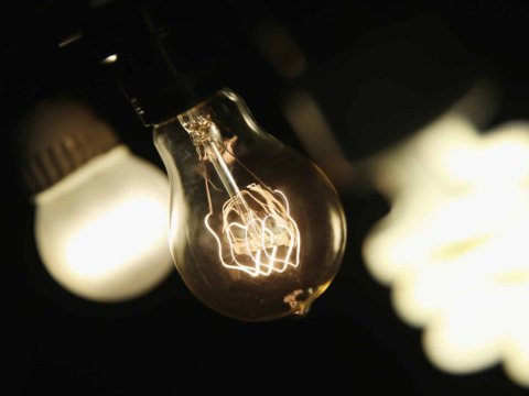 Azərbaycanda bu növ lampaların satışı qadağan edilir