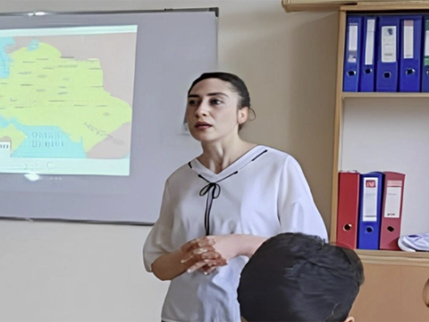 Tarix müəllimi dəm qazından ÖLDÜ