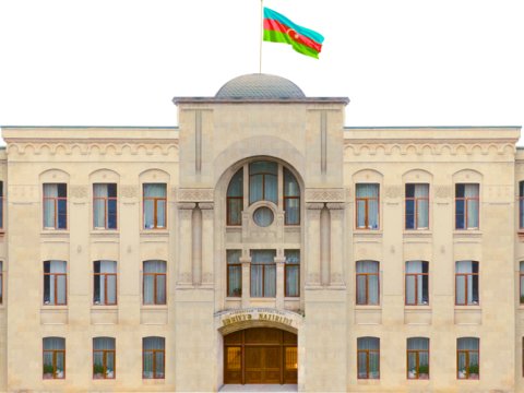 Özəl tibb fəaliyyəti ilə məşğul olanların NƏZƏRİNƏ