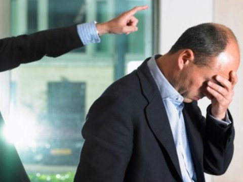 Bu universitetdə rüşvət alan 6 müəllim işdən qovulub - VİDEO