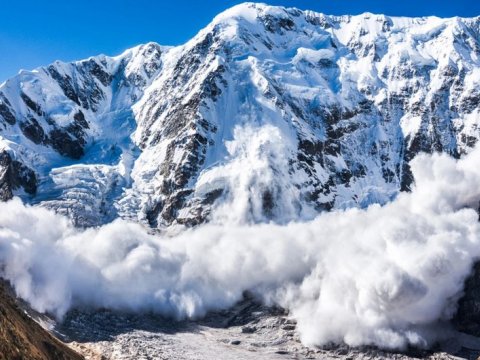 Nazirlikdən qar uçqunu ilə bağlı müraciət - VİDEO