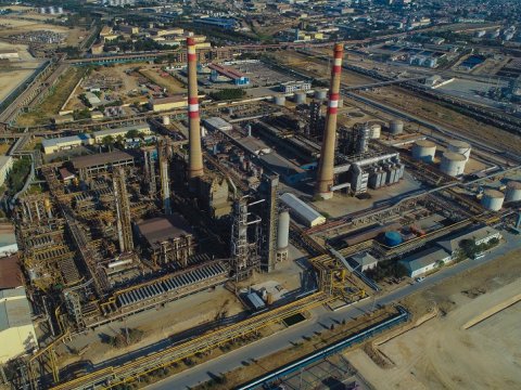 Yanğın baş verən zavodda nə istehsal olunur?