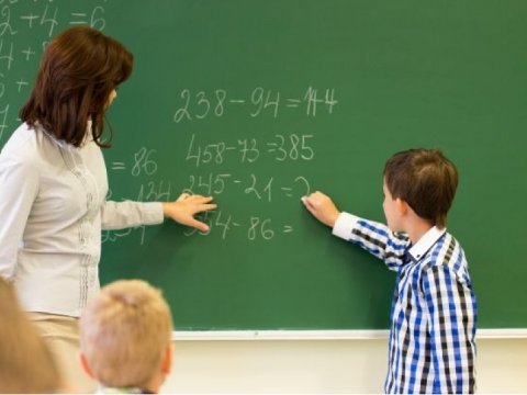 Müəllimlərin maaşı vahid tarif cədvəli əsasında verilə bilər? - AÇIQLAMA