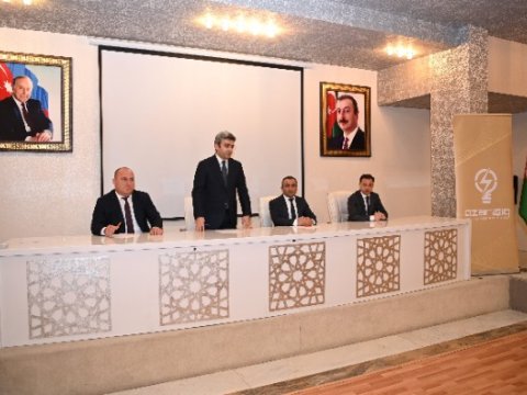 &ldquo;Azərişıq&rdquo;ın nümayəndələri İmişlidə sahibkarlarla görüşüb -&nbsp;FOTOLAR